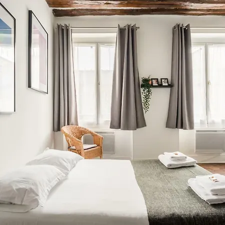 Le Marais - Beautiful Studio 4 Person Parigi